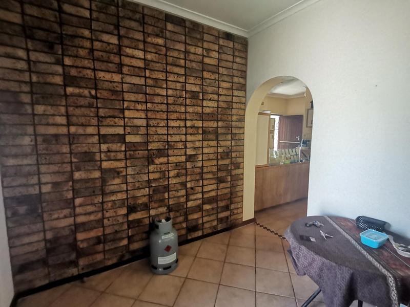 To Let 4 Bedroom Property for Rent in Tygerdal Western Cape